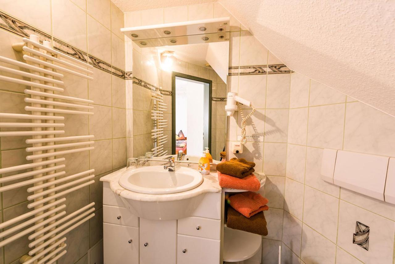 Numero1-Pension Und Cafe Rubeland Esterno foto